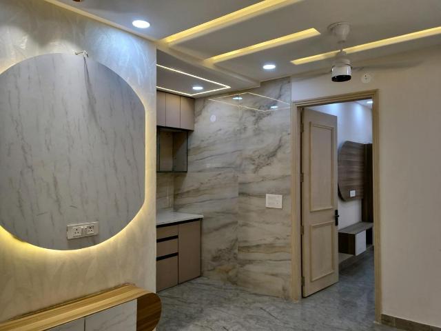Flat for sale in West Delhi, Deri