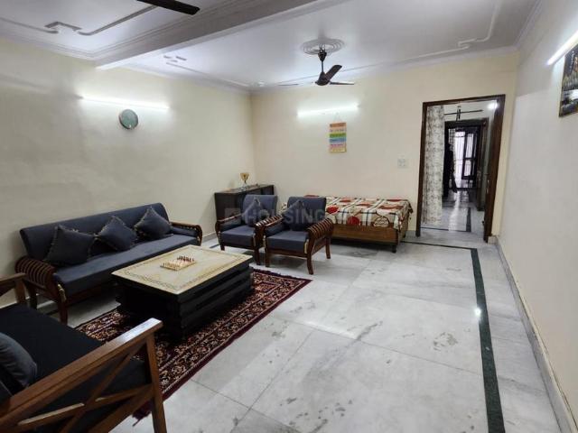 Flat for rent in Deri