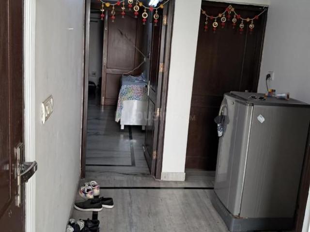 Flat for rent in Deri