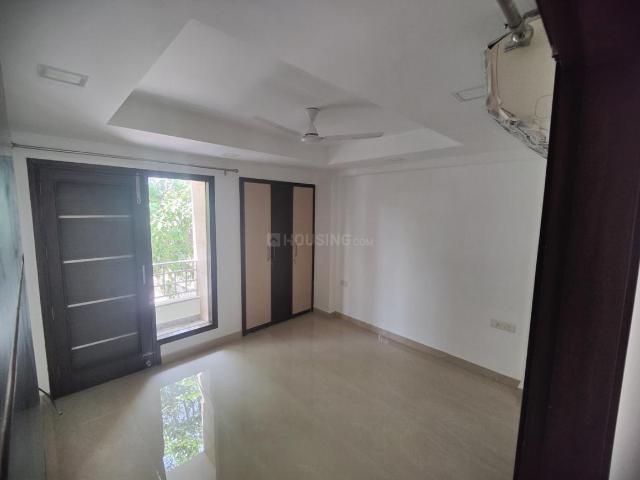 Flat for rent in Deri