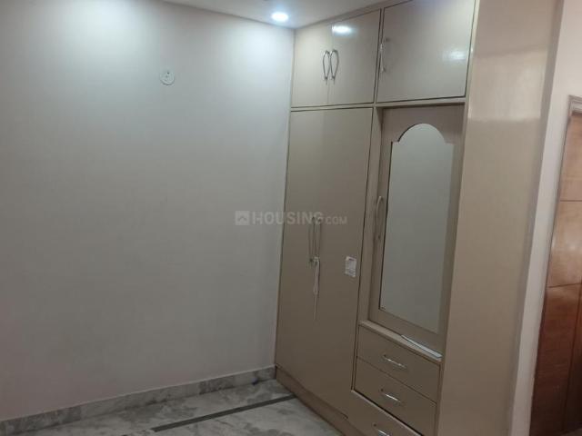 Flat for rent in Deri