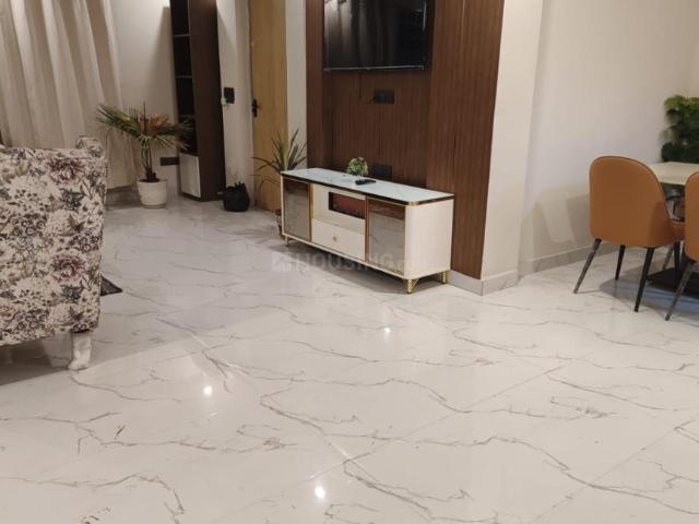 Flat for rent in Deri