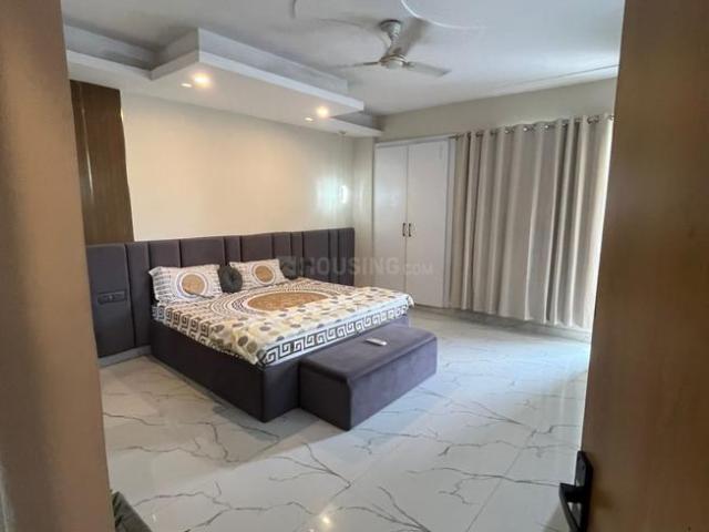 Flat for rent in Deri