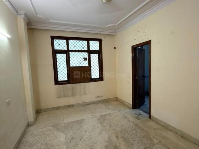 Flat for rent in Deri