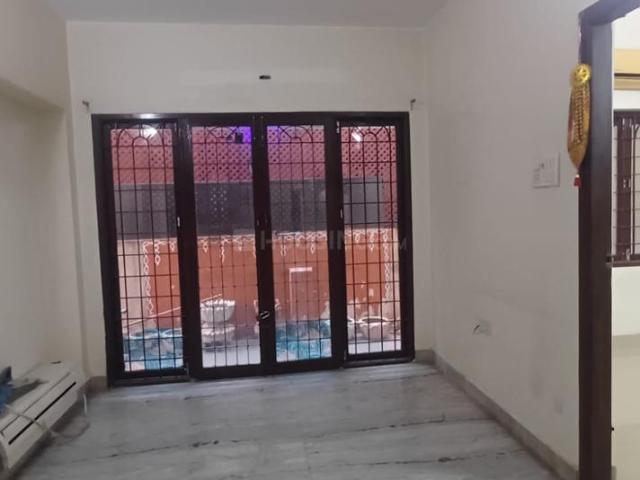 Flat for rent in Adyar, Tamil Nadu