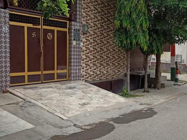 Flat for rent in Meerut