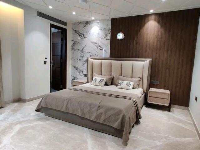 Flat for rent in South Delhi, Deri