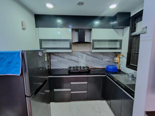 Flat for rent in South Delhi, Deri