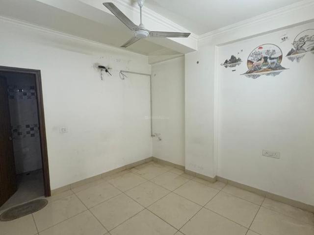 Flat for rent in Deri