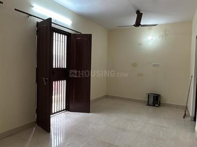 Flat for rent in Deri