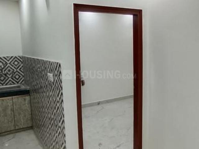 Flat for rent in Deri