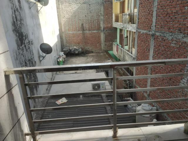 Flat for rent in Deri