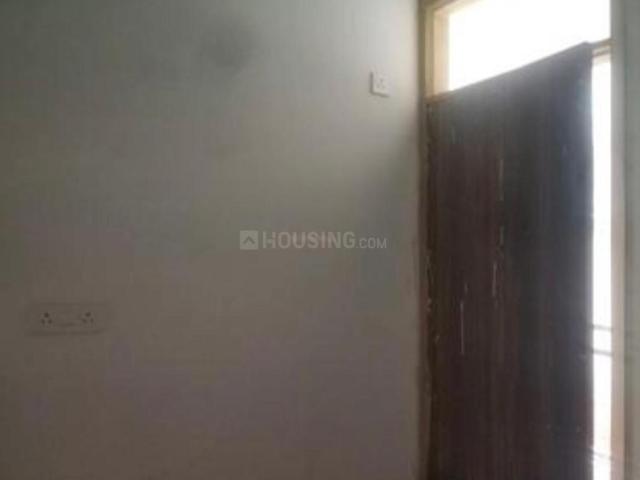 Flat for rent in Deri