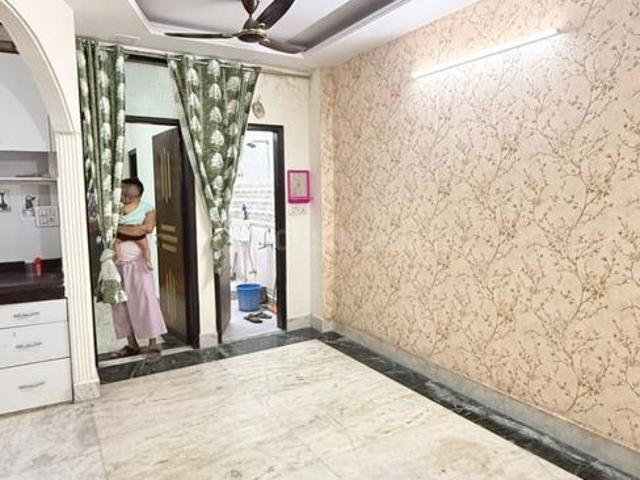 Flat for rent in Deri