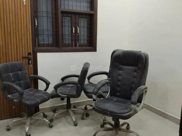 Flat for rent in Deri