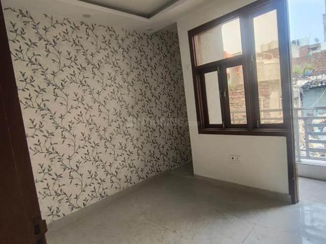 Flat for rent in Deri