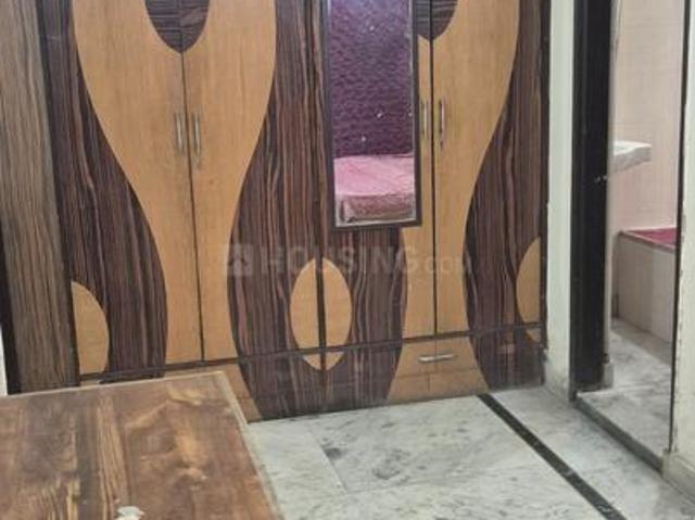 Flat for rent in Deri