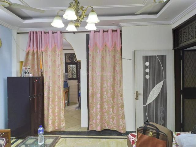 Flat for rent in Deri