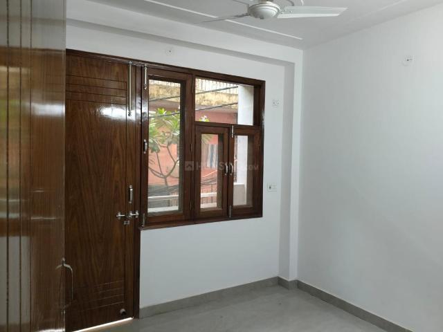 Flat for rent in Deri