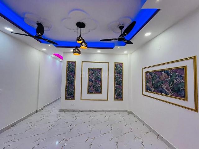 Flat for sale in Kalkaji, Delhi