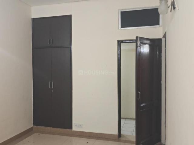 Flat for rent in Deri