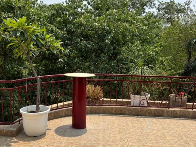 Flat for rent in Deri