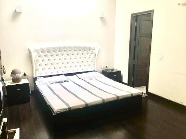 Flat for rent in Deri
