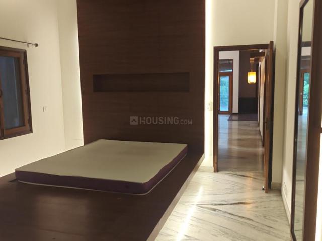 Flat for rent in Deri