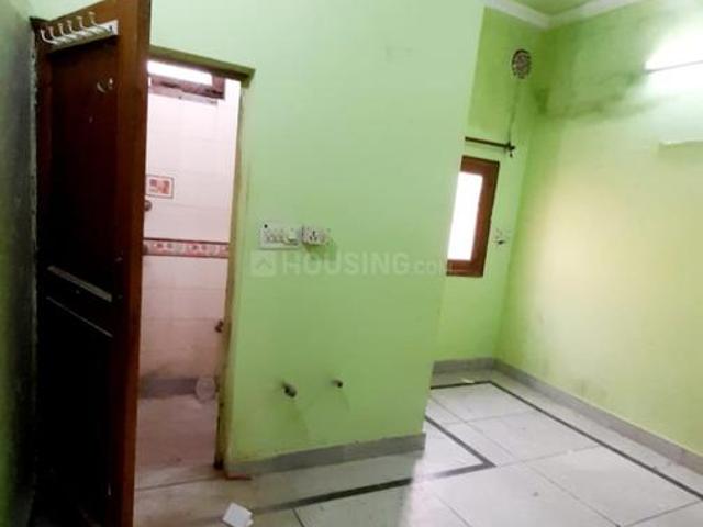 Flat for rent in North Delhi, Deri