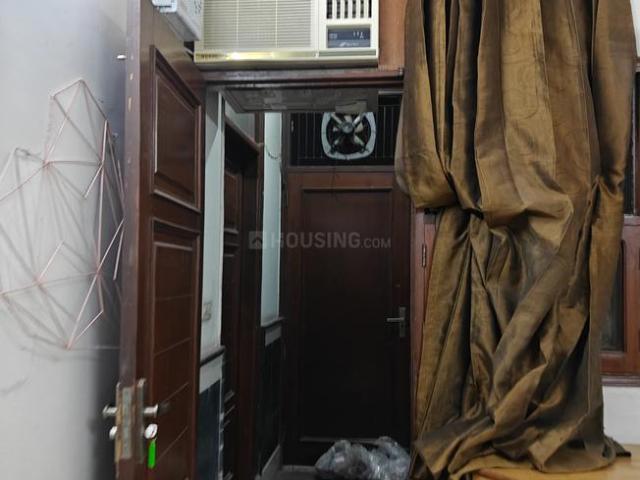 Flat for rent in Outram Lines, Delhi