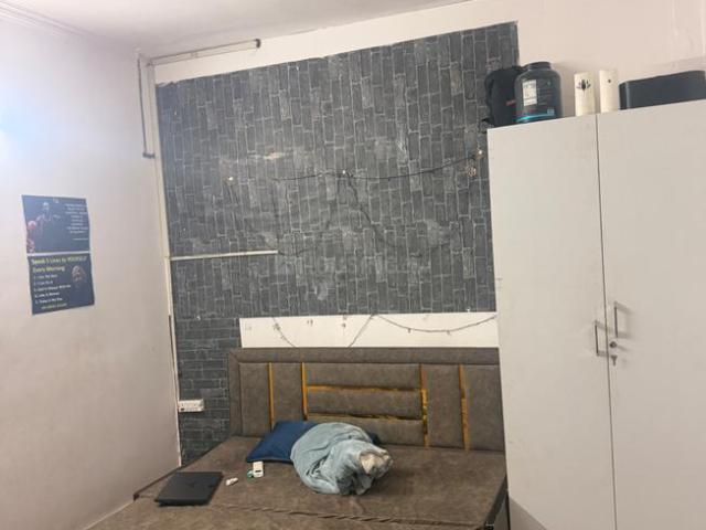 Flat for rent in North Delhi, Deri