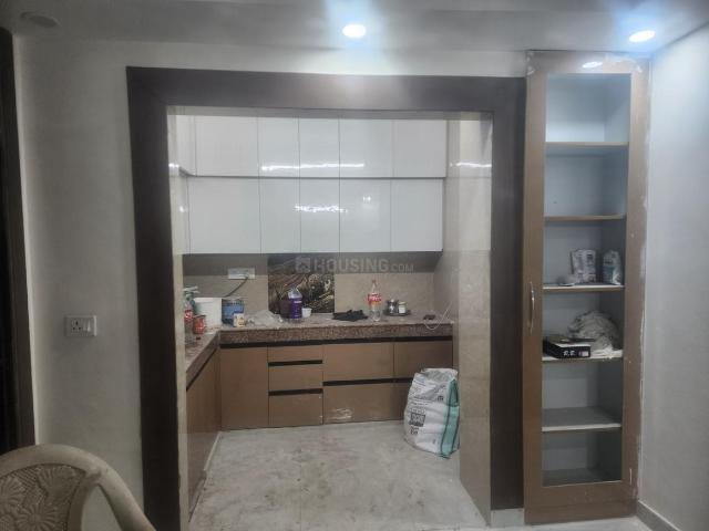 Flat for rent in Deri