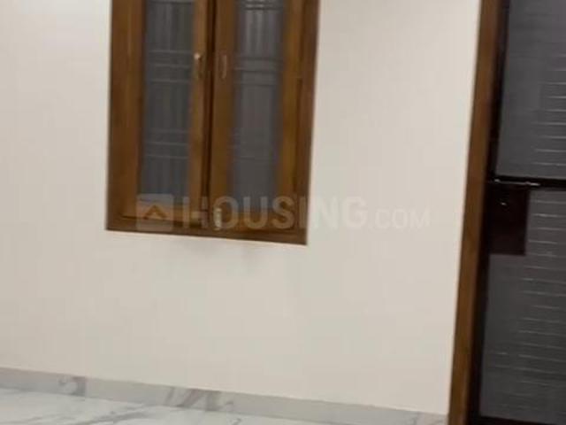 Flat for rent in West Delhi, Deri
