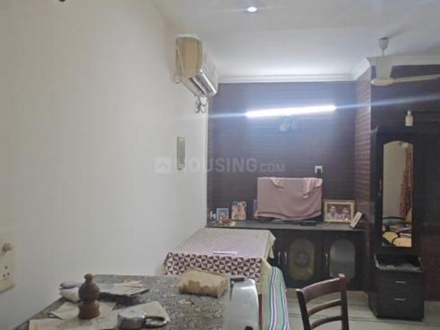 Flat for rent in West Delhi, Deri