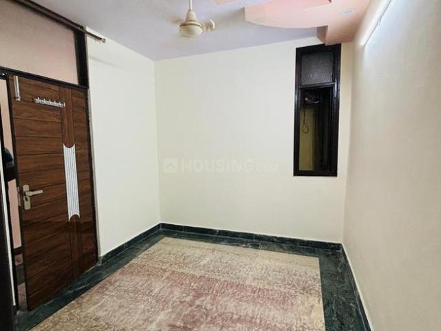 Flat for rent in West Delhi, Deri