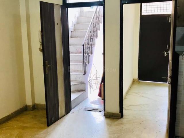Flat for rent in West Delhi, Deri