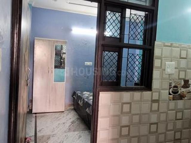 Flat for rent in West Delhi, Deri