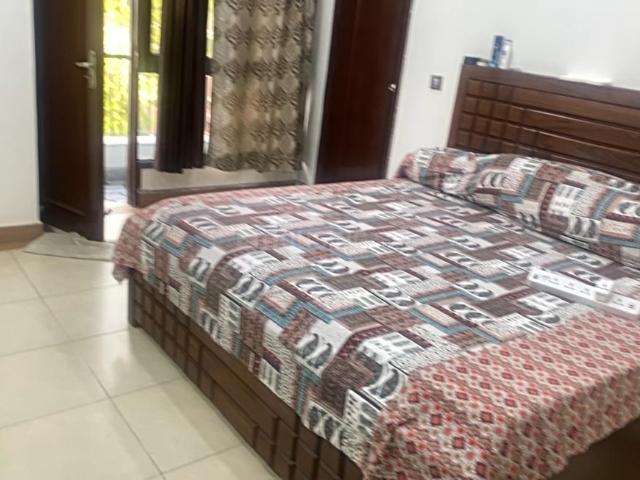 Flat for sale in South Delhi, Deri