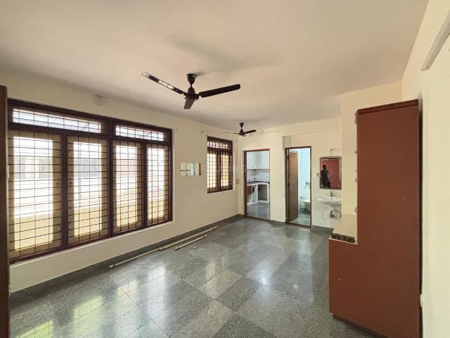 Flat for rent in Bangalore South, Cox Town - Bangalore