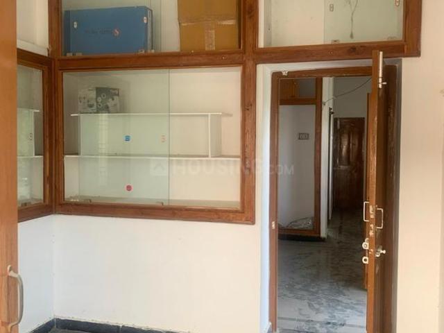 Flat for rent in Karimnagar, Telangana