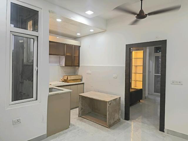 Flat for sale in Vaishali, Ghaziabad