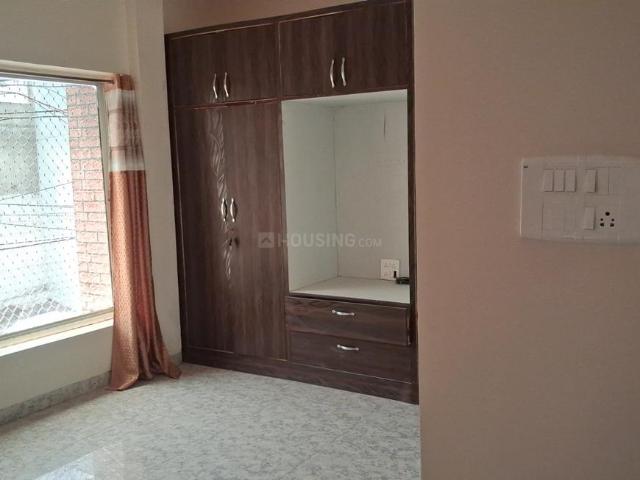 Flat for rent in Madya