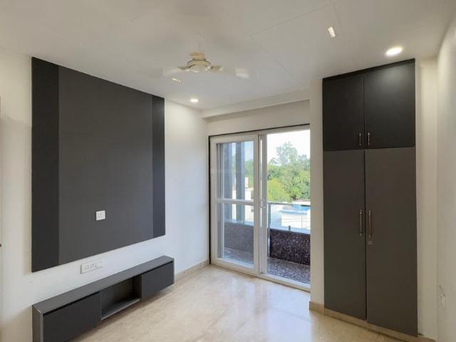 Flat for rent in West Delhi, Deri