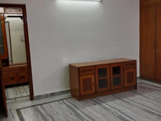 Flat for rent in West Delhi, Deri