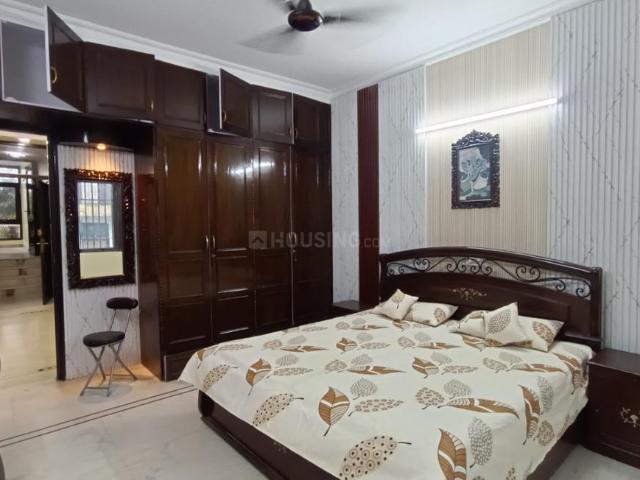 Flat for rent in Deri