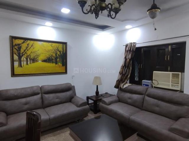 Flat for rent in Deri