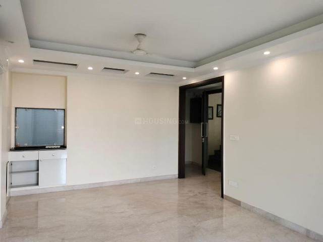 Flat for rent in Deri