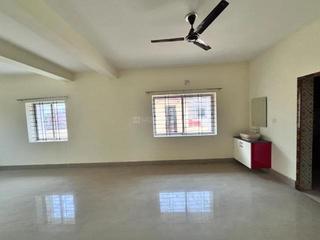 Flat for rent in Puri District