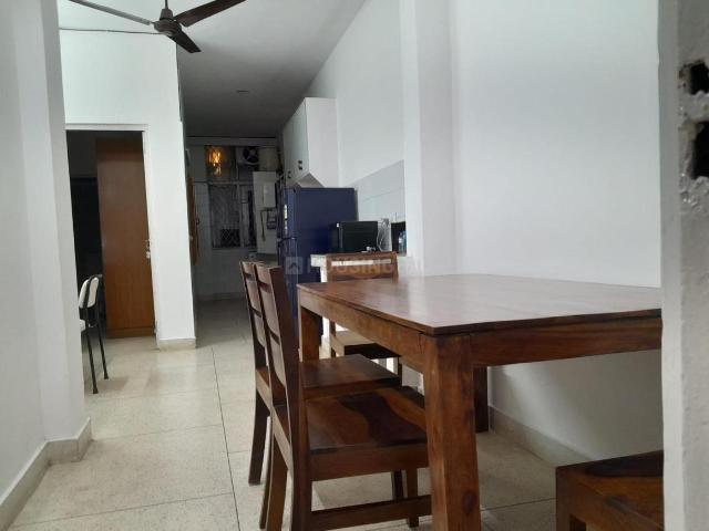 Flat for rent in Deri