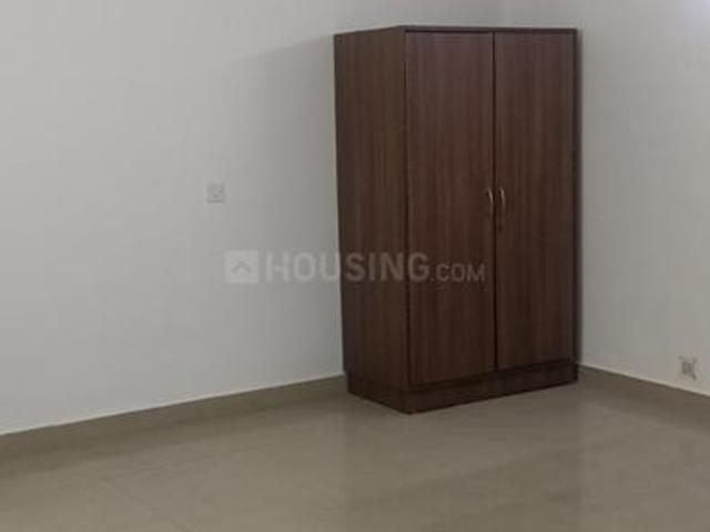 Flat for rent in Deri